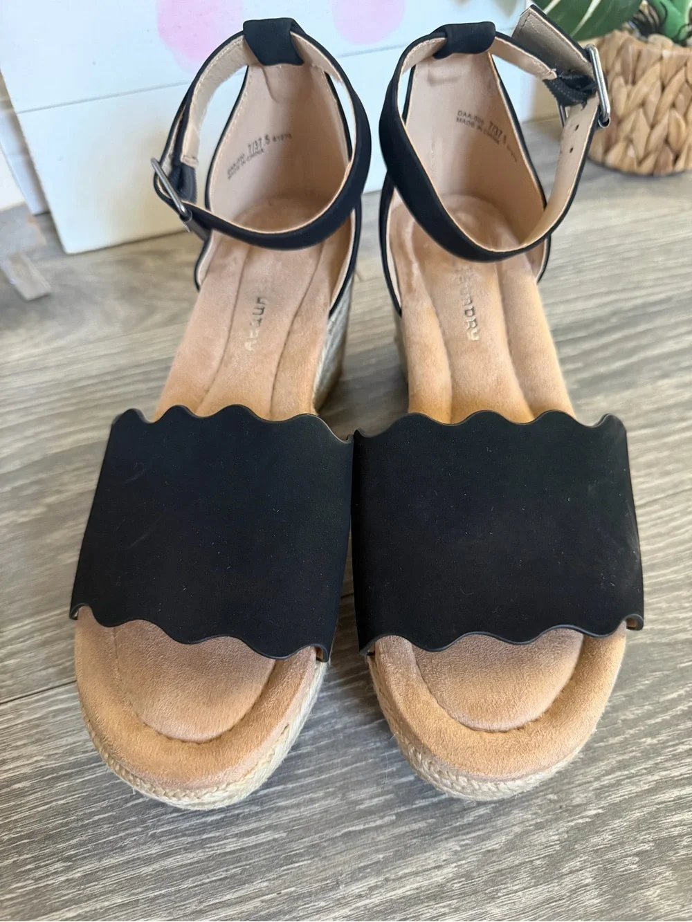 Chinese Laundry Bundle Pair Scallop Strap Wedge Espadrille Sandals Black Beige 7